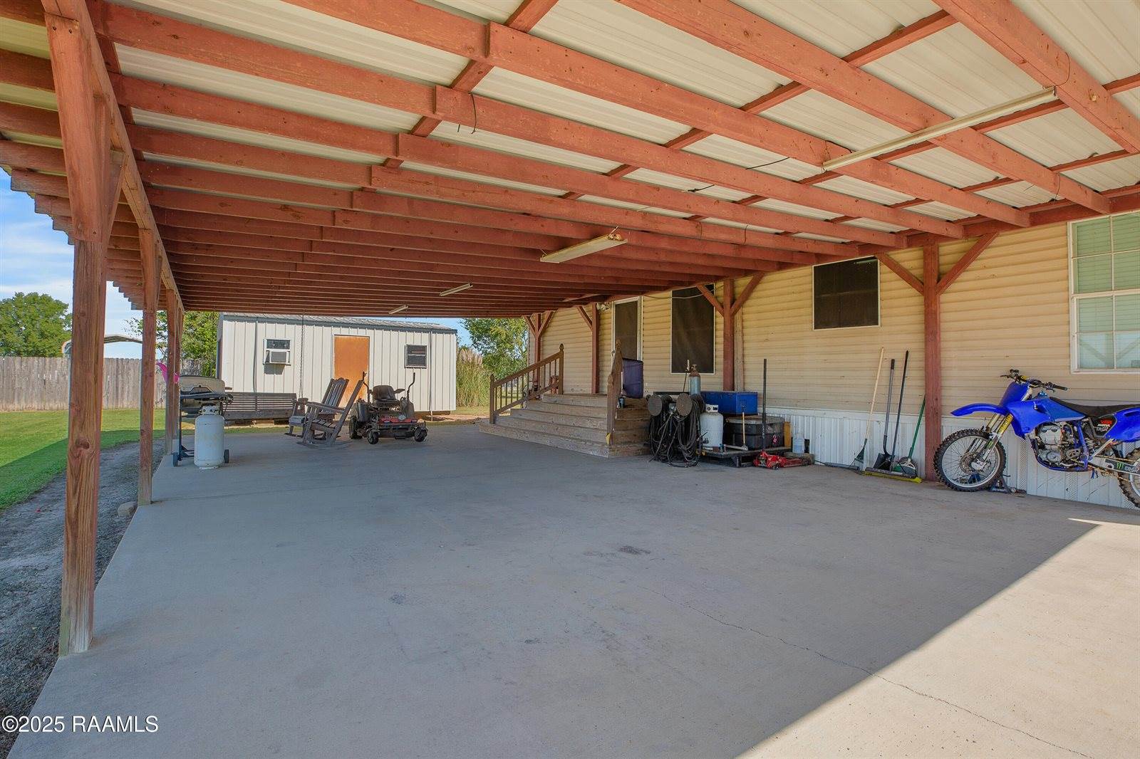 2604 Fieldview Drive, New Iberia, LA 70560