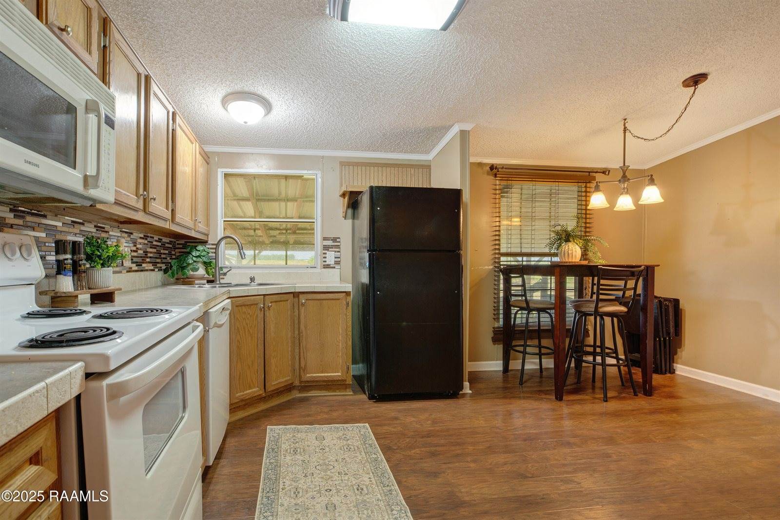 2604 Fieldview Drive, New Iberia, LA 70560