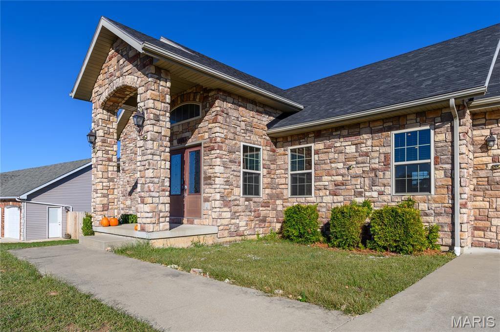 105 Paradise Street, Waynesville, MO 65583