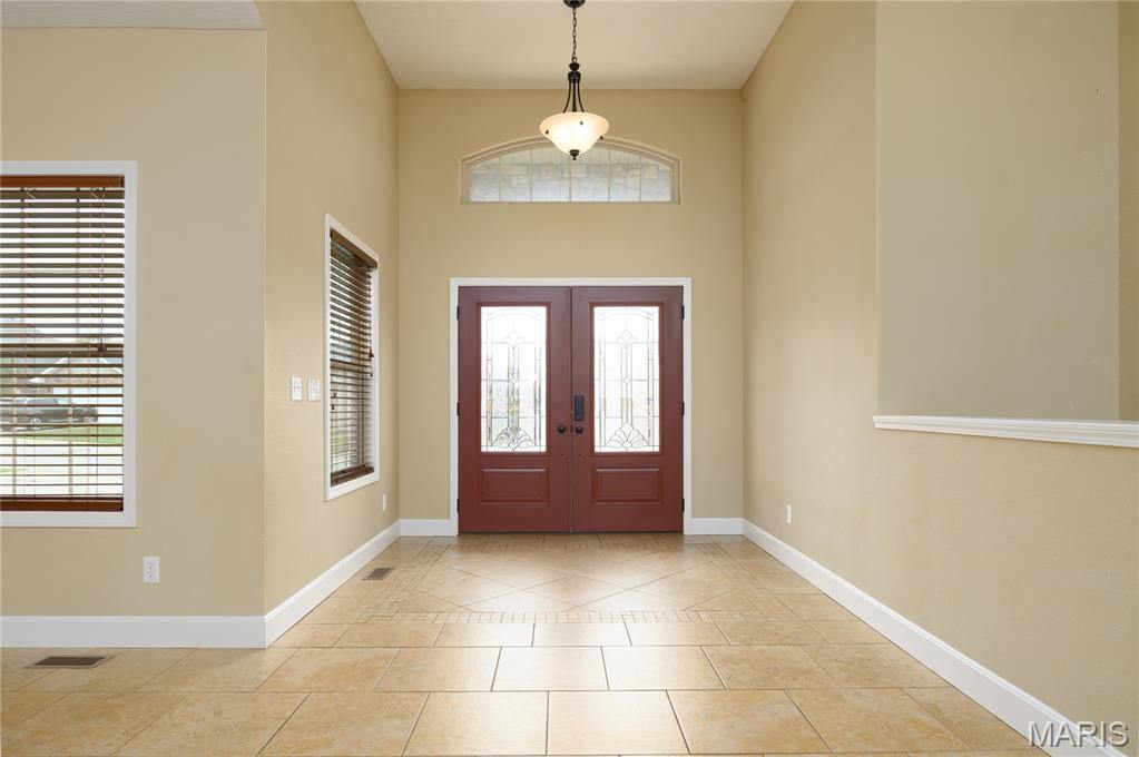 105 Paradise Street, Waynesville, MO 65583