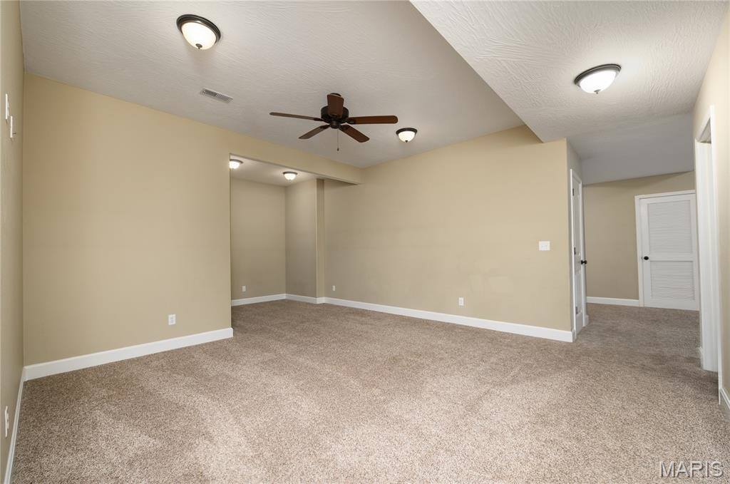 105 Paradise Street, Waynesville, MO 65583