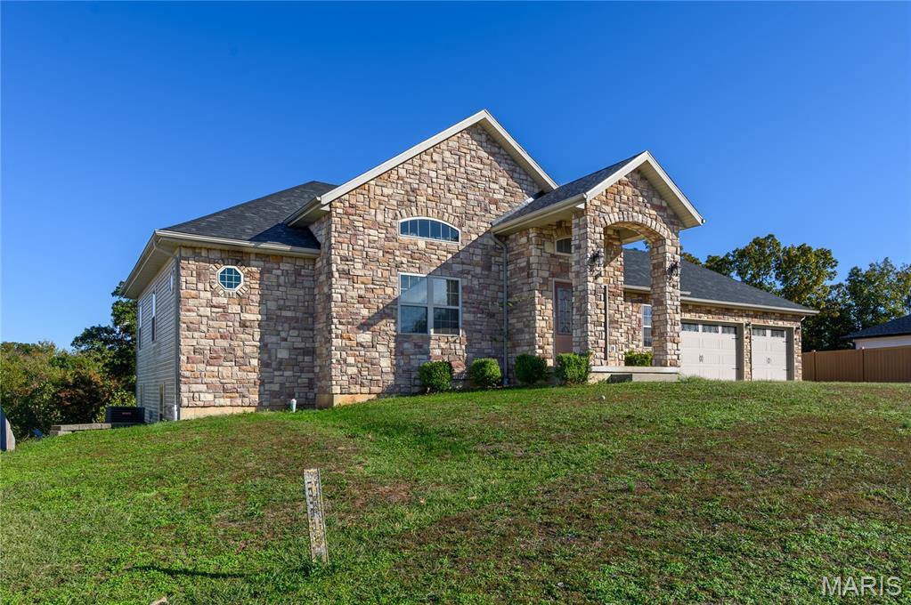 105 Paradise Street, Waynesville, MO 65583