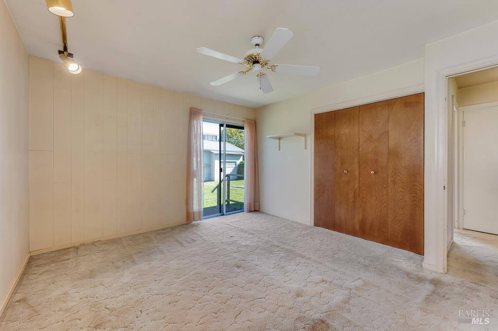 2260 Rowe Drive, Santa Rosa, CA 95403