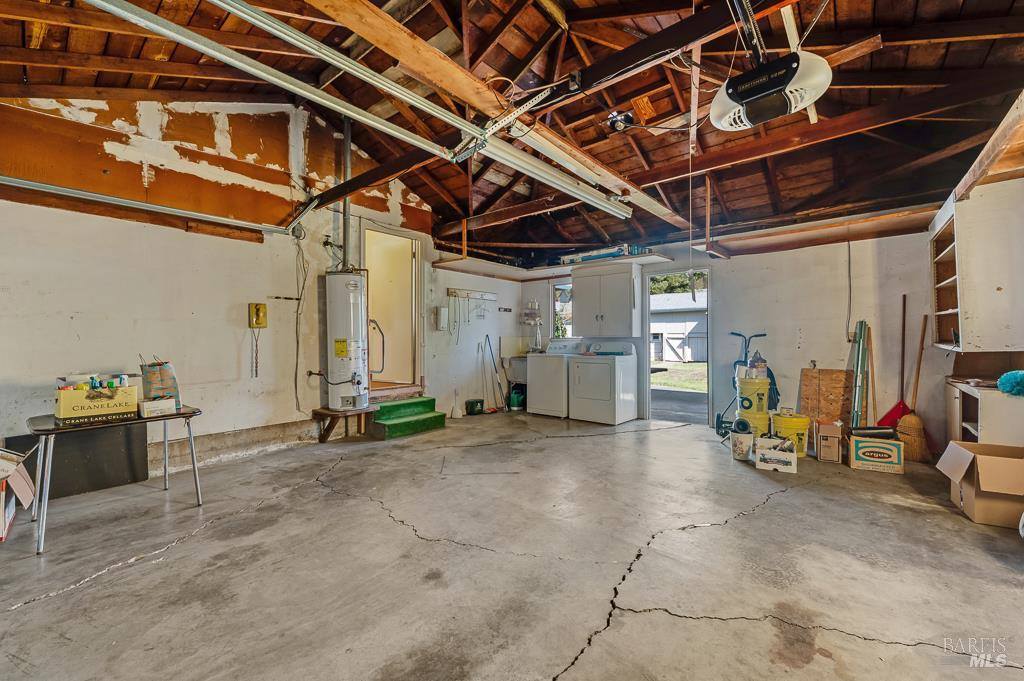 2260 Rowe Drive, Santa Rosa, CA 95403