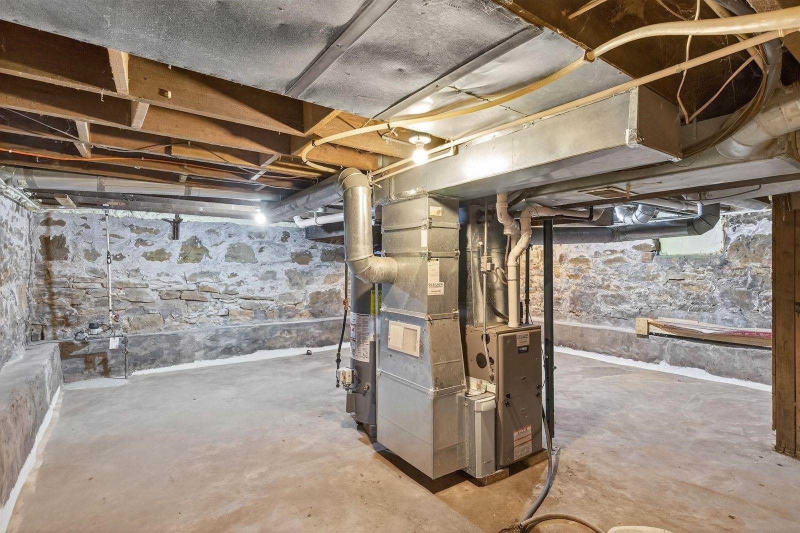 1230 High Street, Wisconsin Rapids, WI 54495