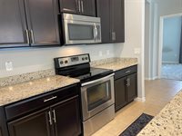 631 Star Magnolia Dr, Kissimmee, FL 34744