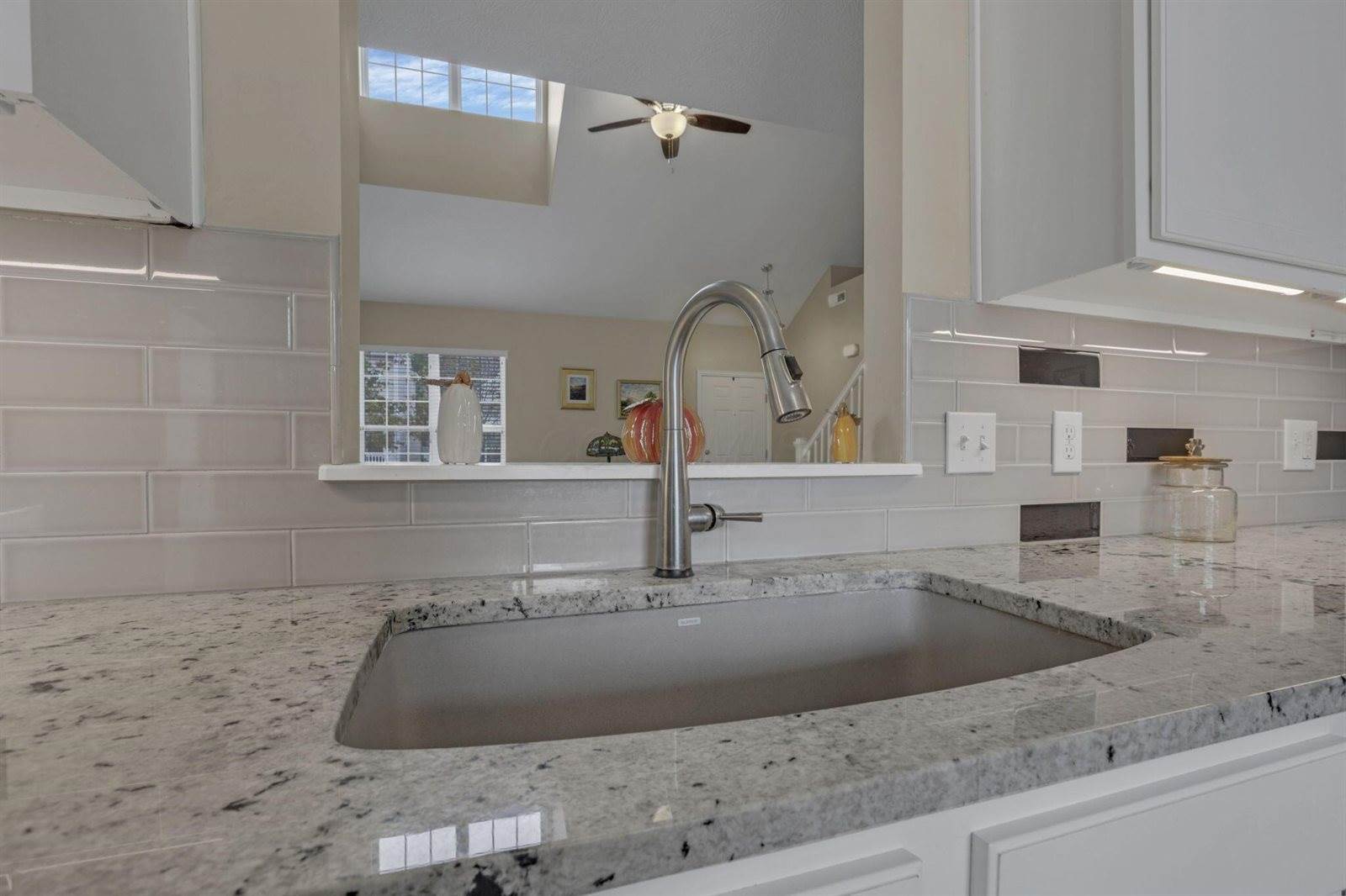 6159 Carlatun Street, Westerville, OH 43081