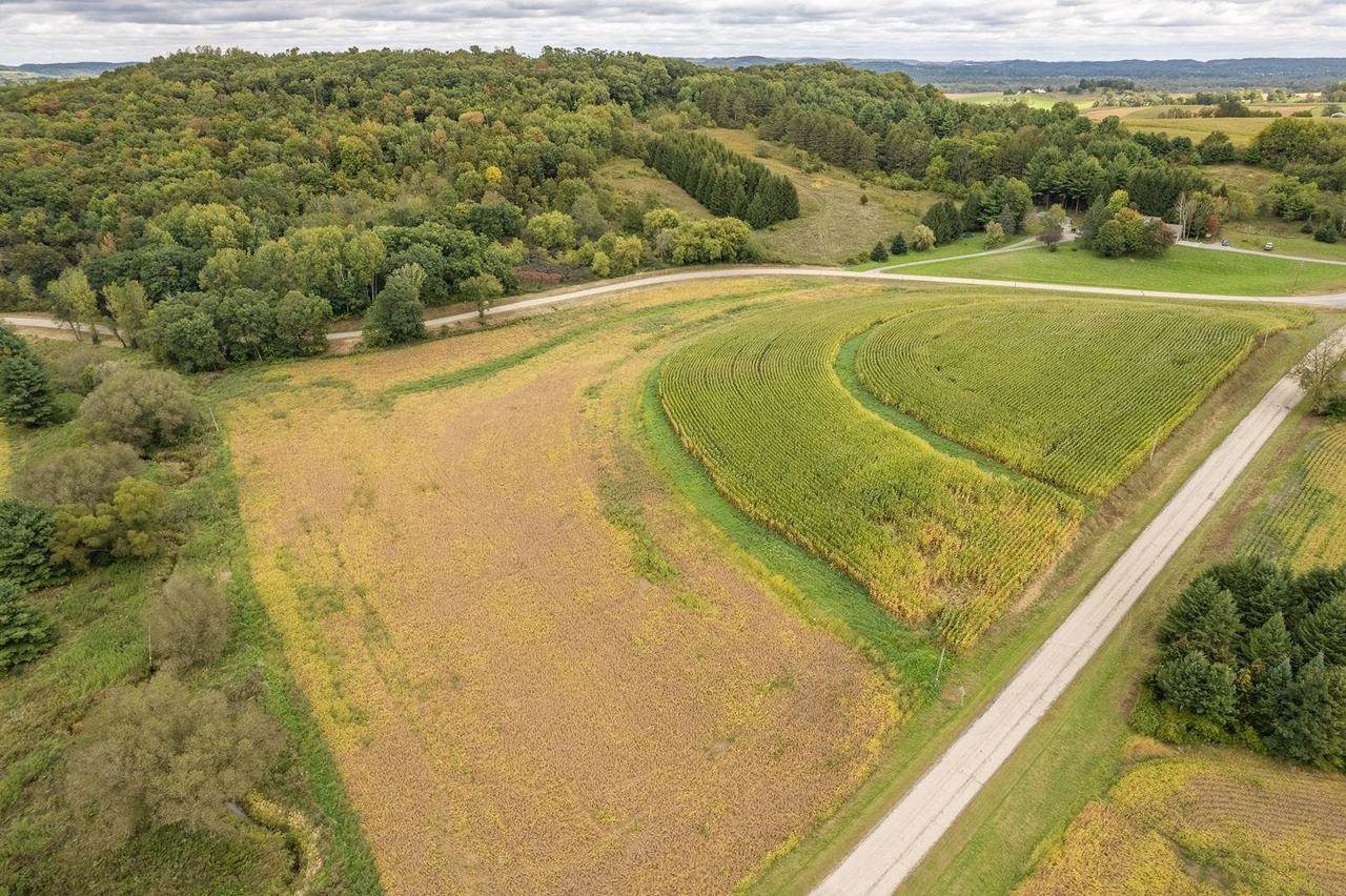 40.90+/- Kinnamon Road, Reedsburg, WI 53959