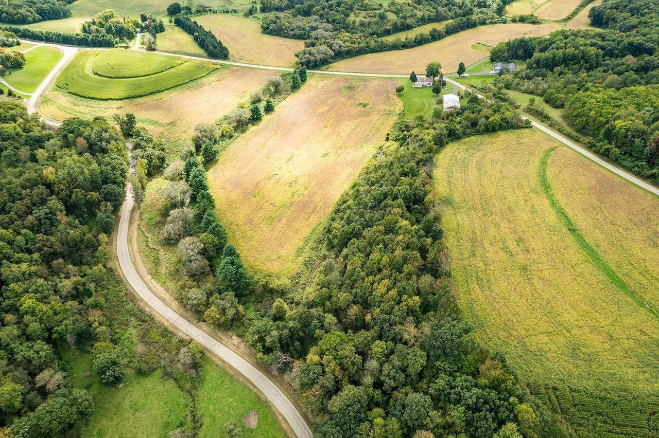 40.90+/- Kinnamon Road, Reedsburg, WI 53959