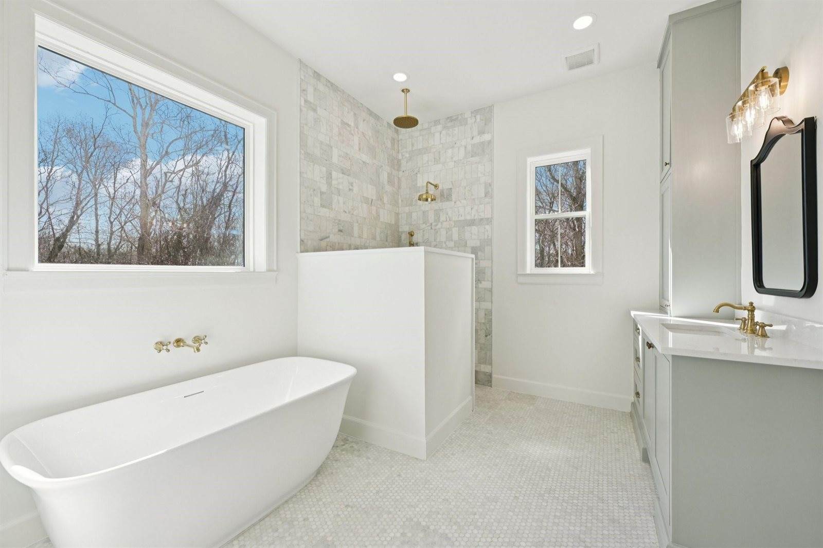 10248 Winding Branch, Chappell Hill, TX 77426