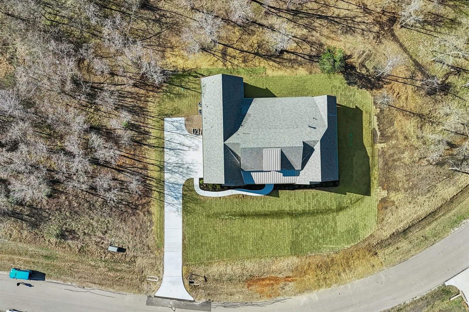 10248 Winding Branch, Chappell Hill, TX 77426