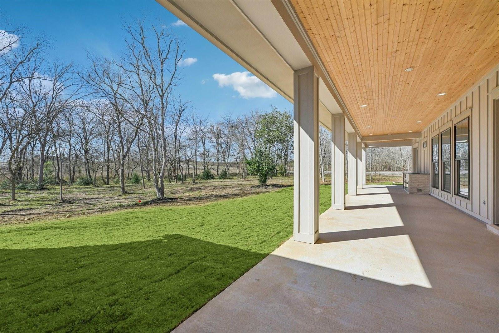 10248 Winding Branch, Chappell Hill, TX 77426