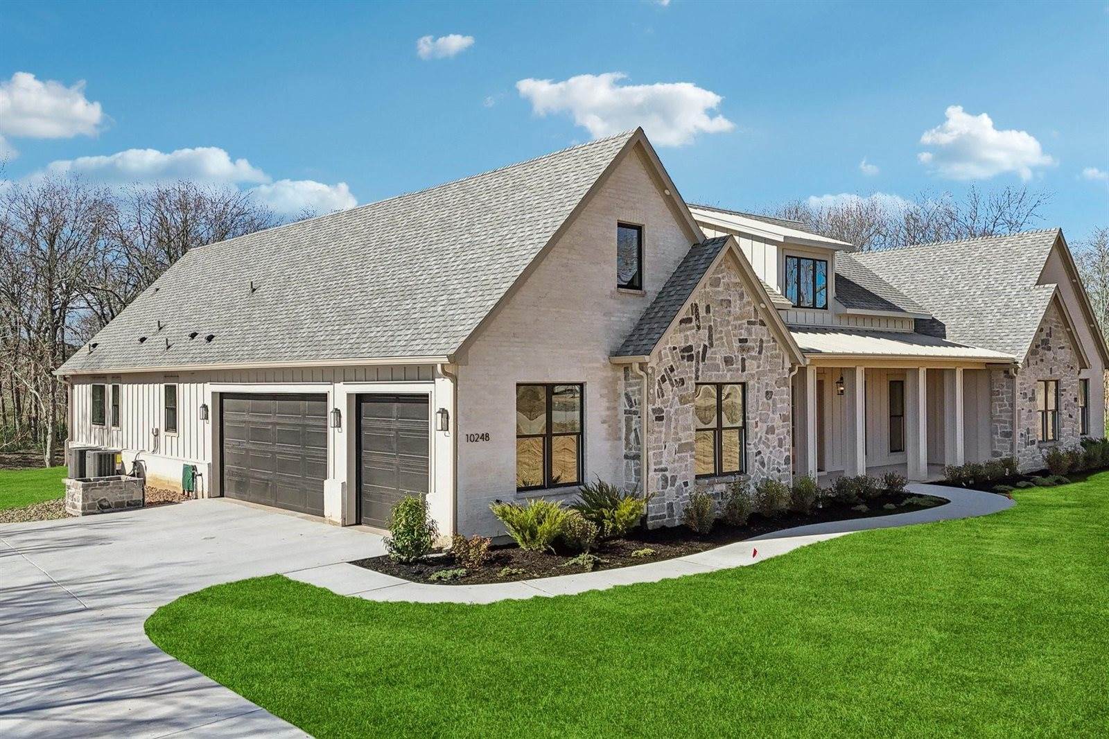 10248 Winding Branch, Chappell Hill, TX 77426