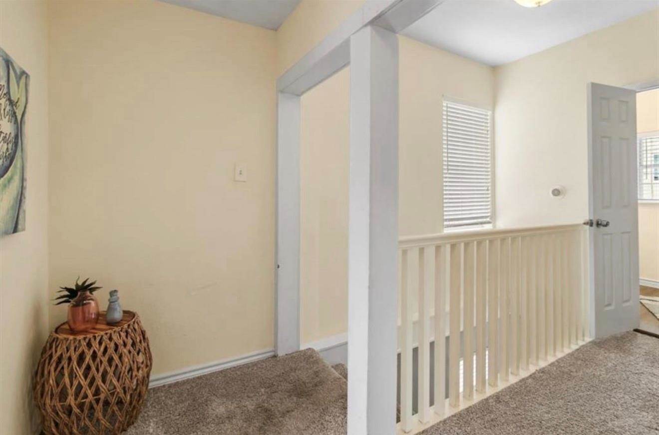 3905 Avenue L, Galveston, TX 77550