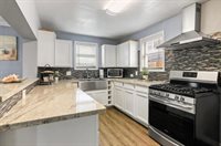 3905 Avenue L, Galveston, TX 77550