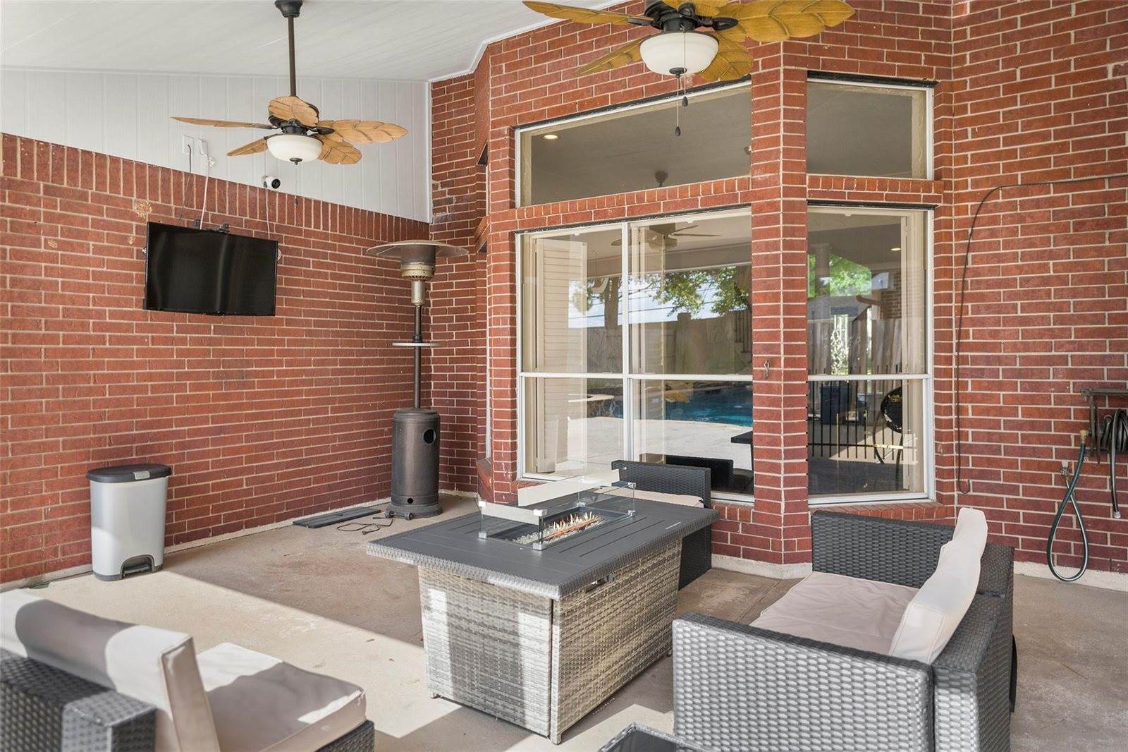 14311 Islandwoods Drive, Houston, TX 77095