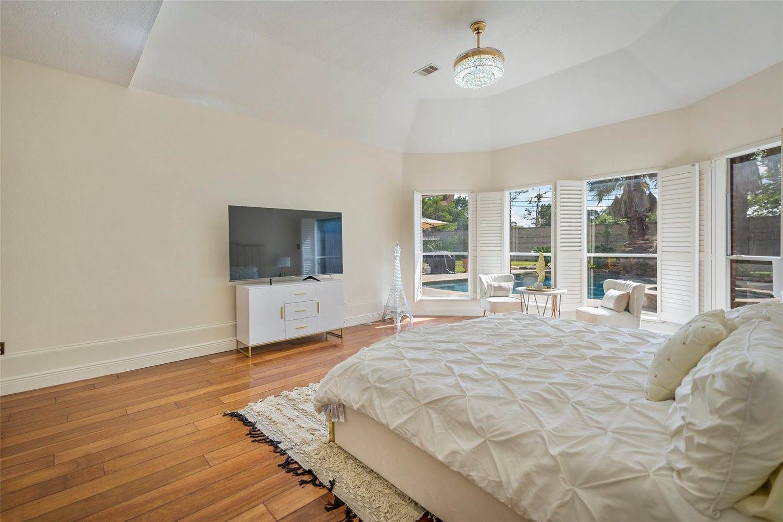 14311 Islandwoods Drive, Houston, TX 77095