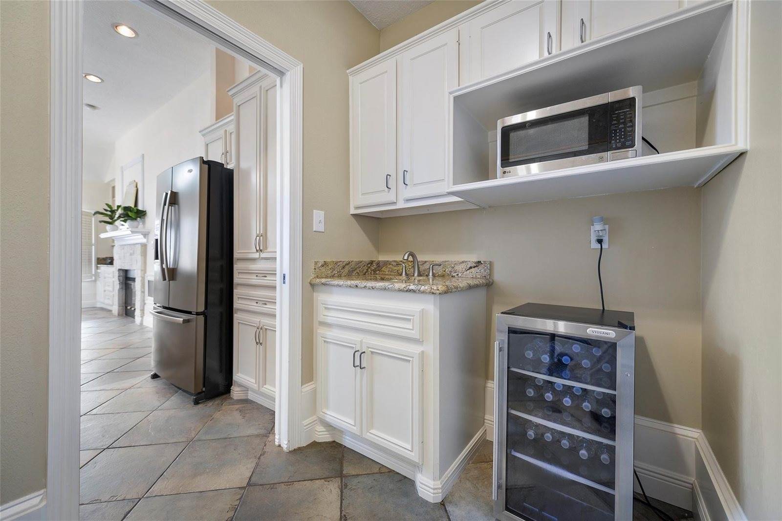 14311 Islandwoods Drive, Houston, TX 77095