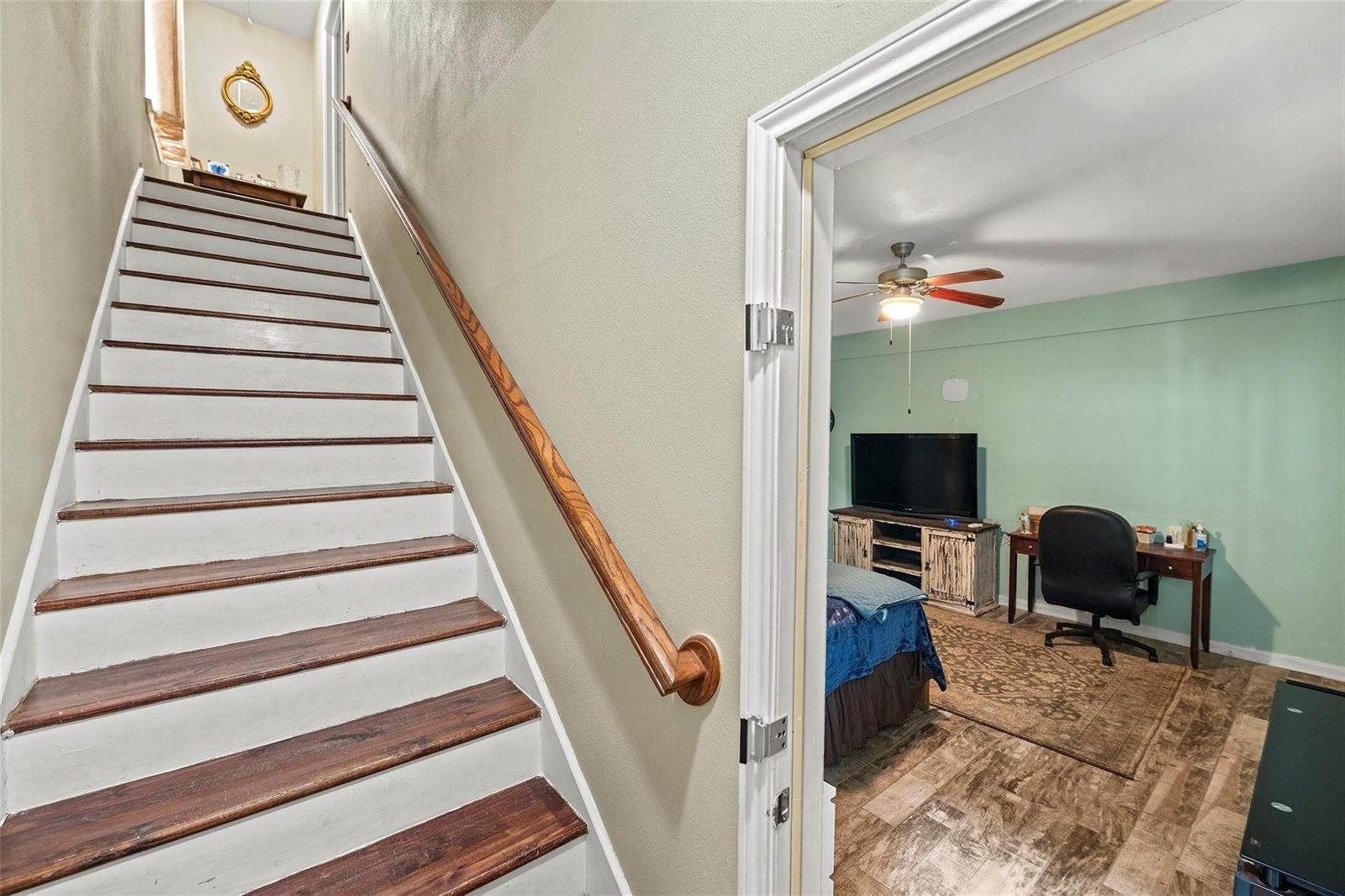 1131 West 22nd Street, Houston, TX 77008