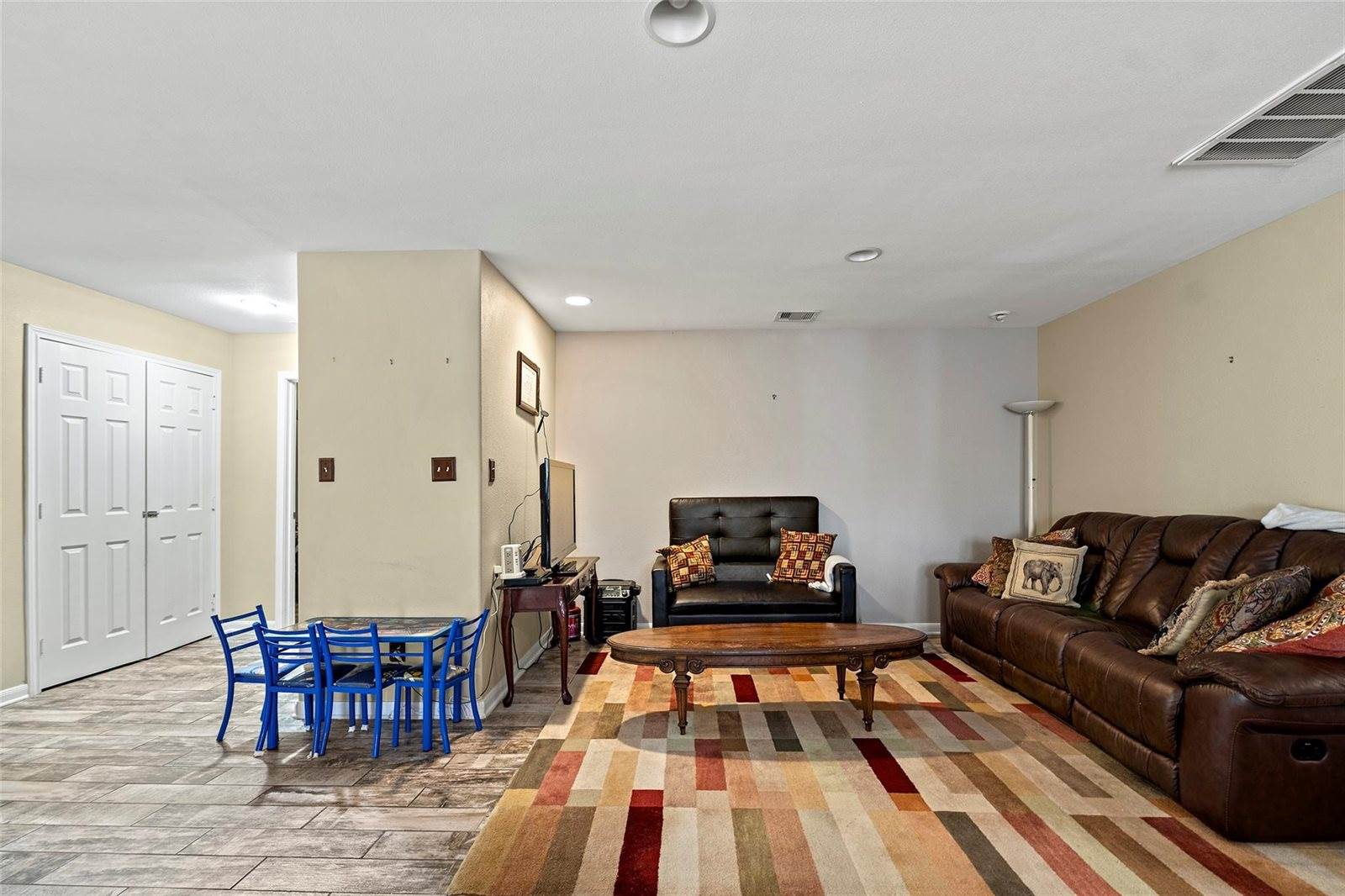 1131 West 22nd Street, Houston, TX 77008