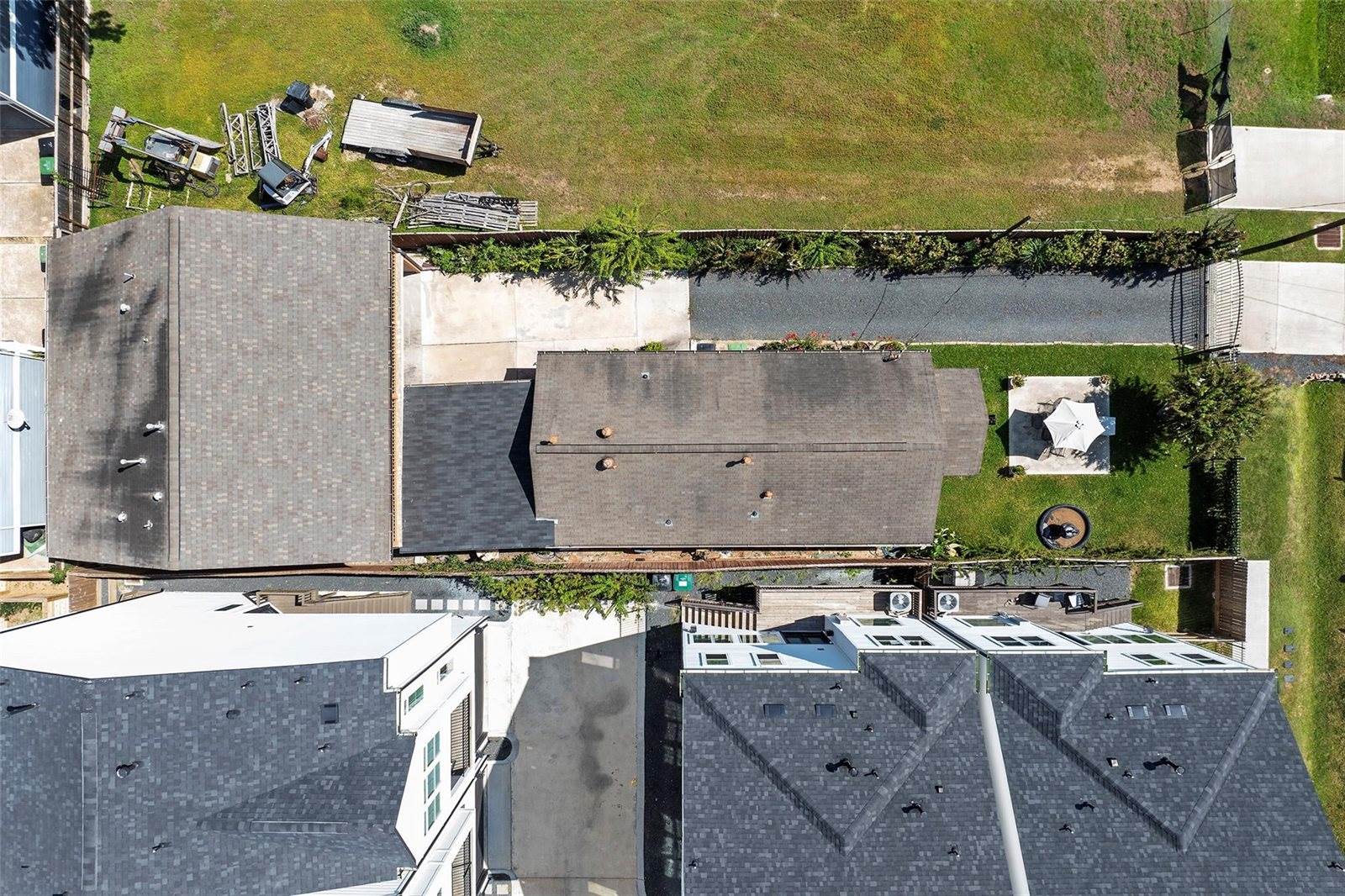 1131 West 22nd Street, Houston, TX 77008