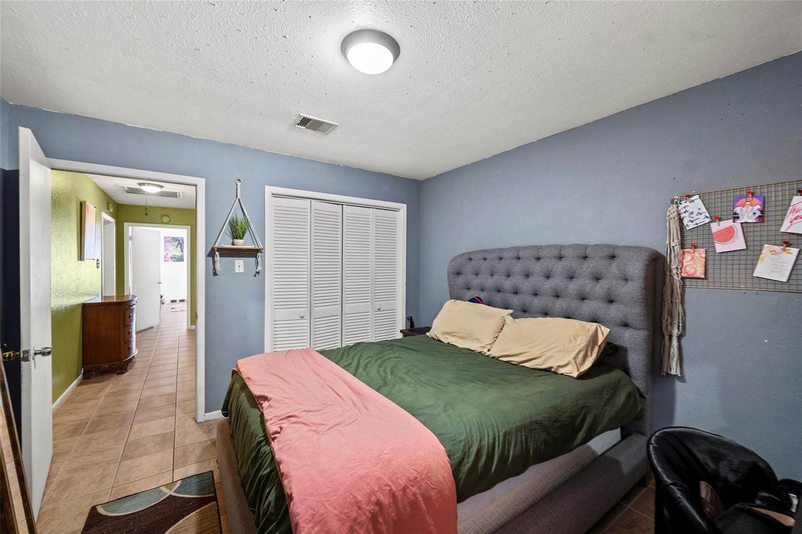 1131 West 22nd Street, Houston, TX 77008