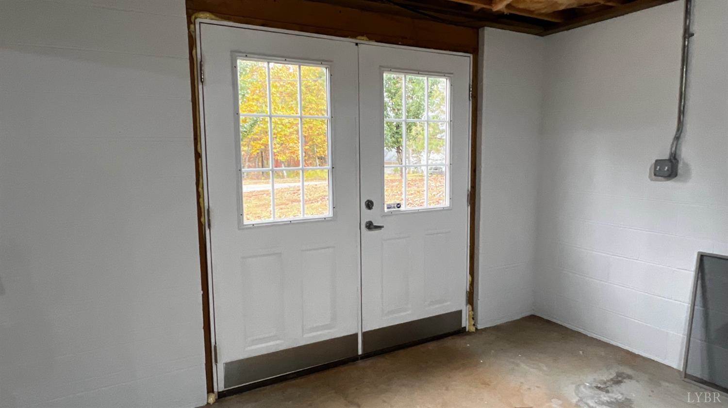 1453 Hummingbird Lane, Spout Spring, VA 24593