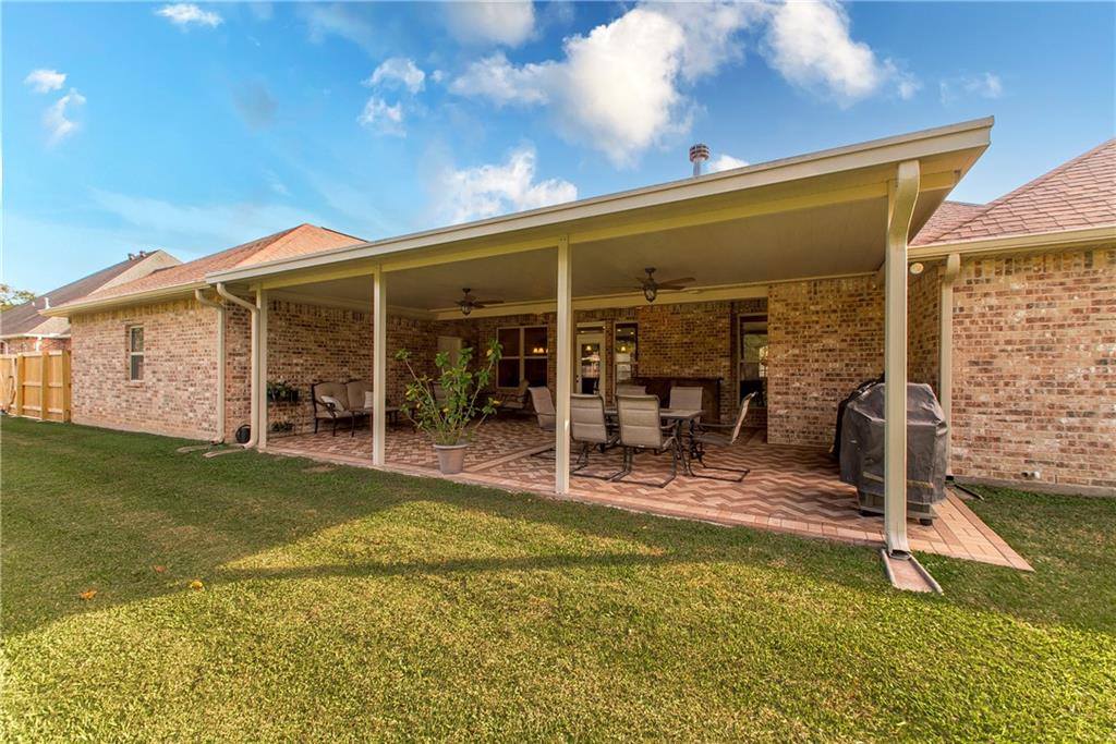 11567 Highpoint Drive, Tickfaw, LA 70466