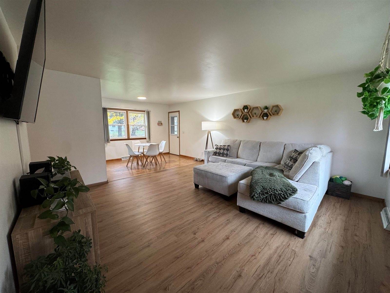 5813 Pine Park Street, Weston, WI 54476