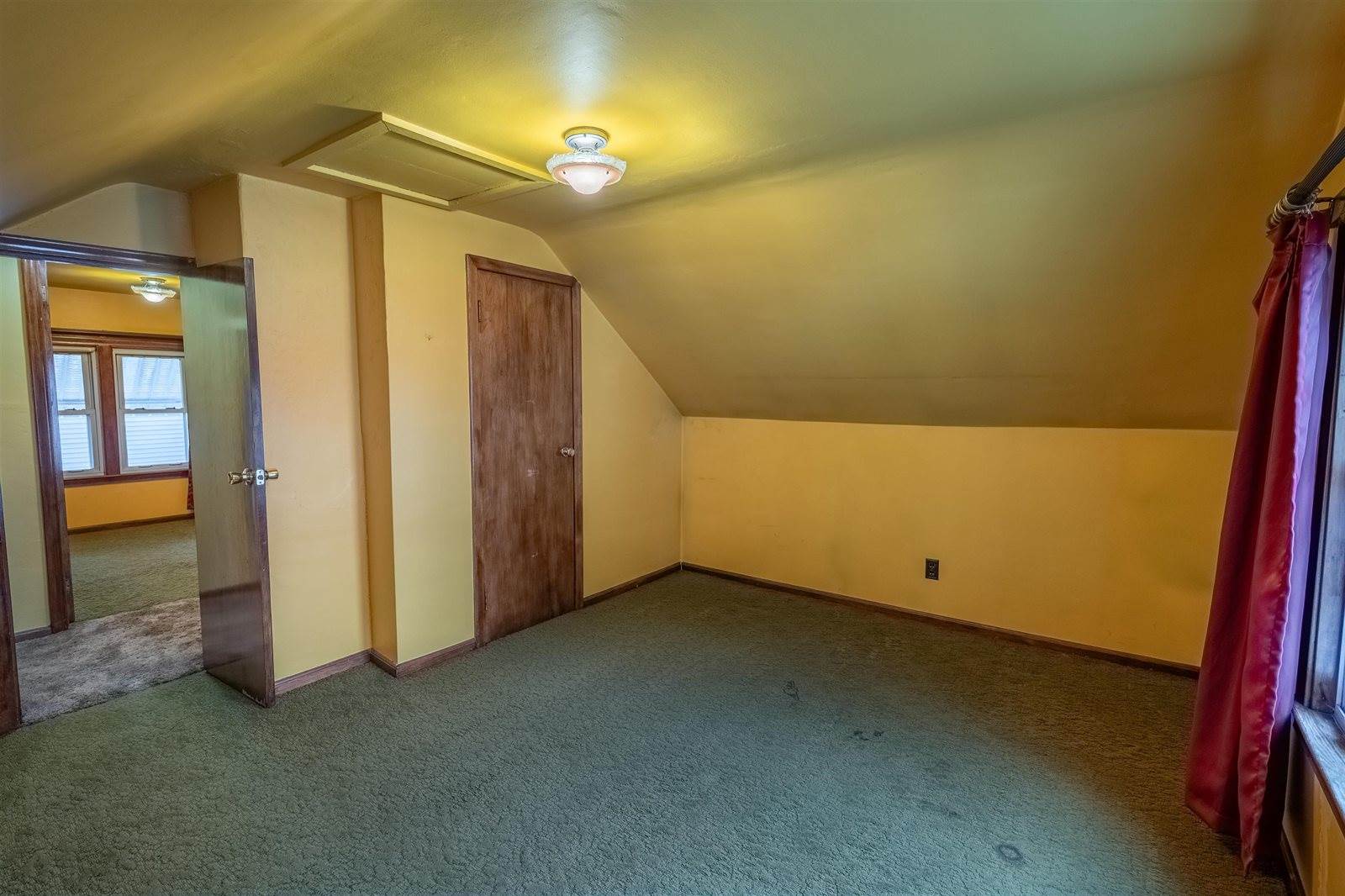 515 8th Avenue North, Wausau, WI 54401