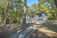 103 Chicorana, West Columbia, SC 29169