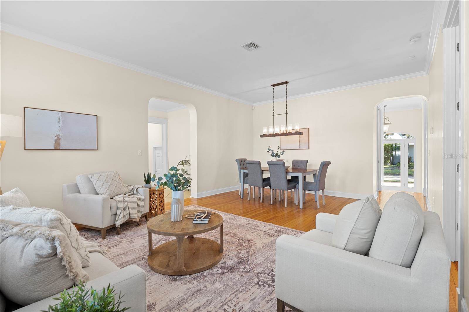 300 62ND Street North, Saint Petersburg, FL 33710