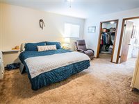 1323 Manchester Drive, Montrose, CO 81401