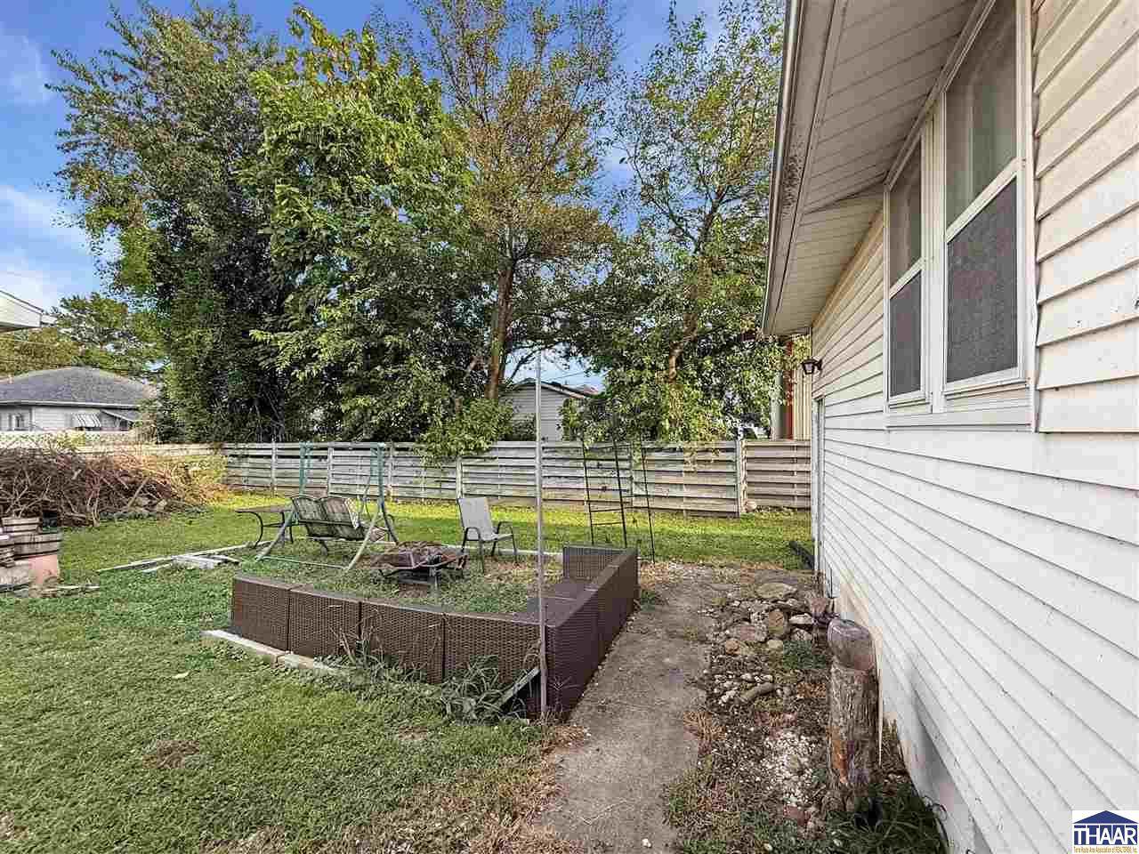 269 NE 6, Linton, IN 47441