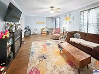 269 NE 6, Linton, IN 47441