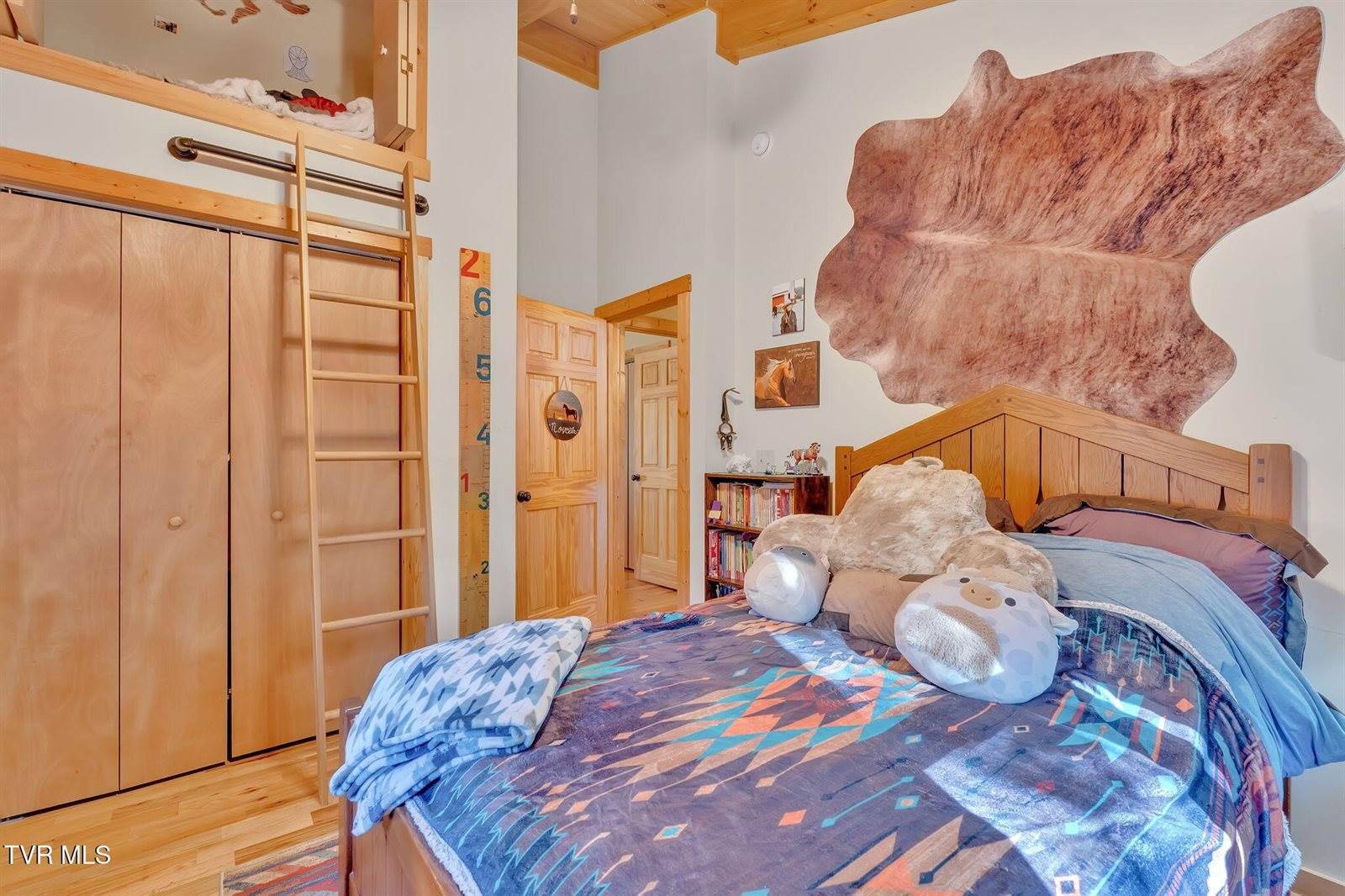 239 Old Lacy Hollow Road Road, Elizabethton, TN 37643