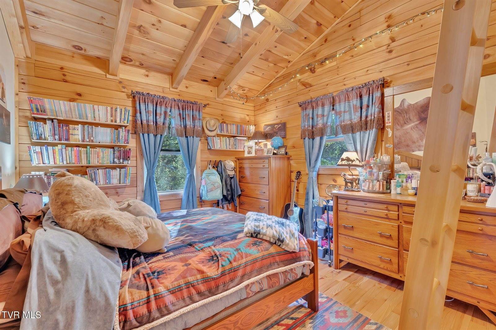 239 Old Lacy Hollow Road Road, Elizabethton, TN 37643