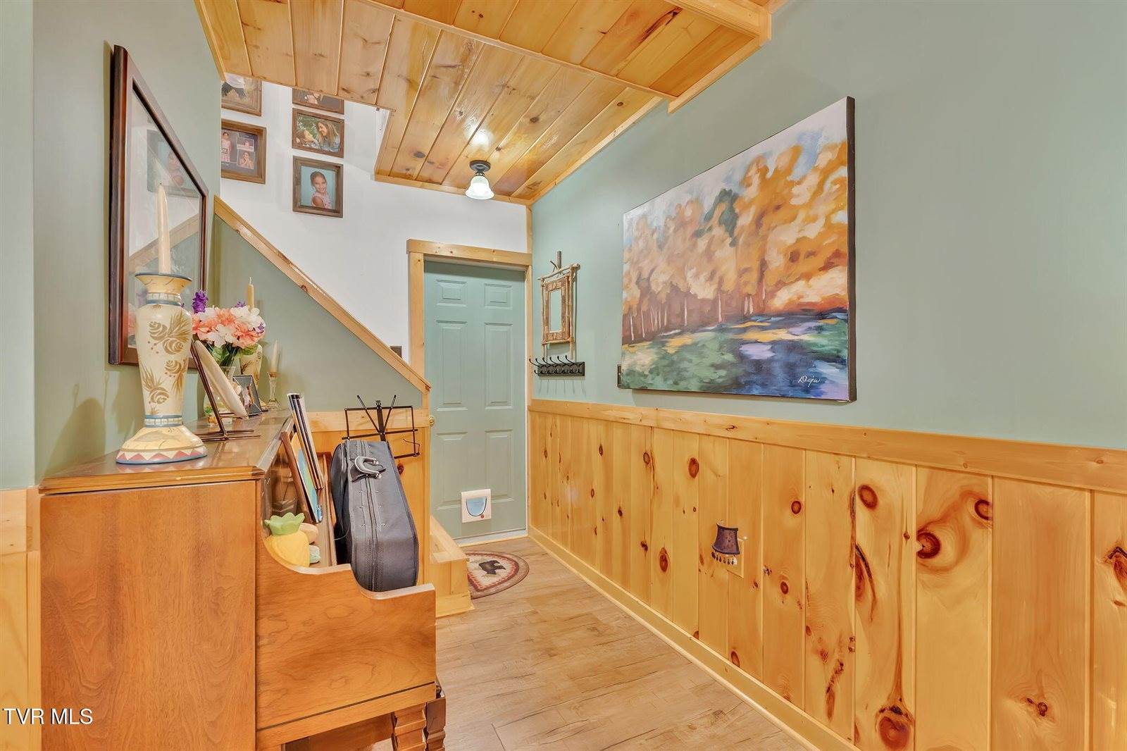 239 Old Lacy Hollow Road Road, Elizabethton, TN 37643