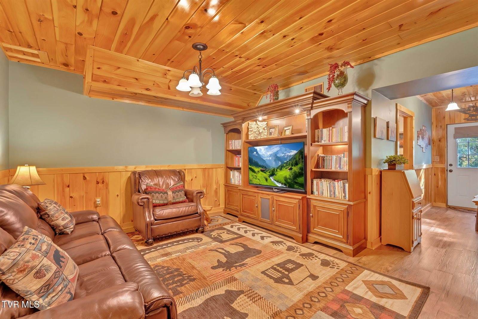 239 Old Lacy Hollow Road Road, Elizabethton, TN 37643