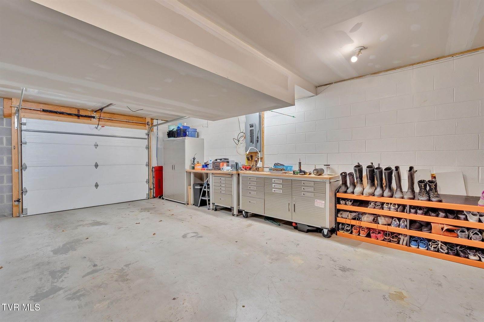 239 Old Lacy Hollow Road Road, Elizabethton, TN 37643