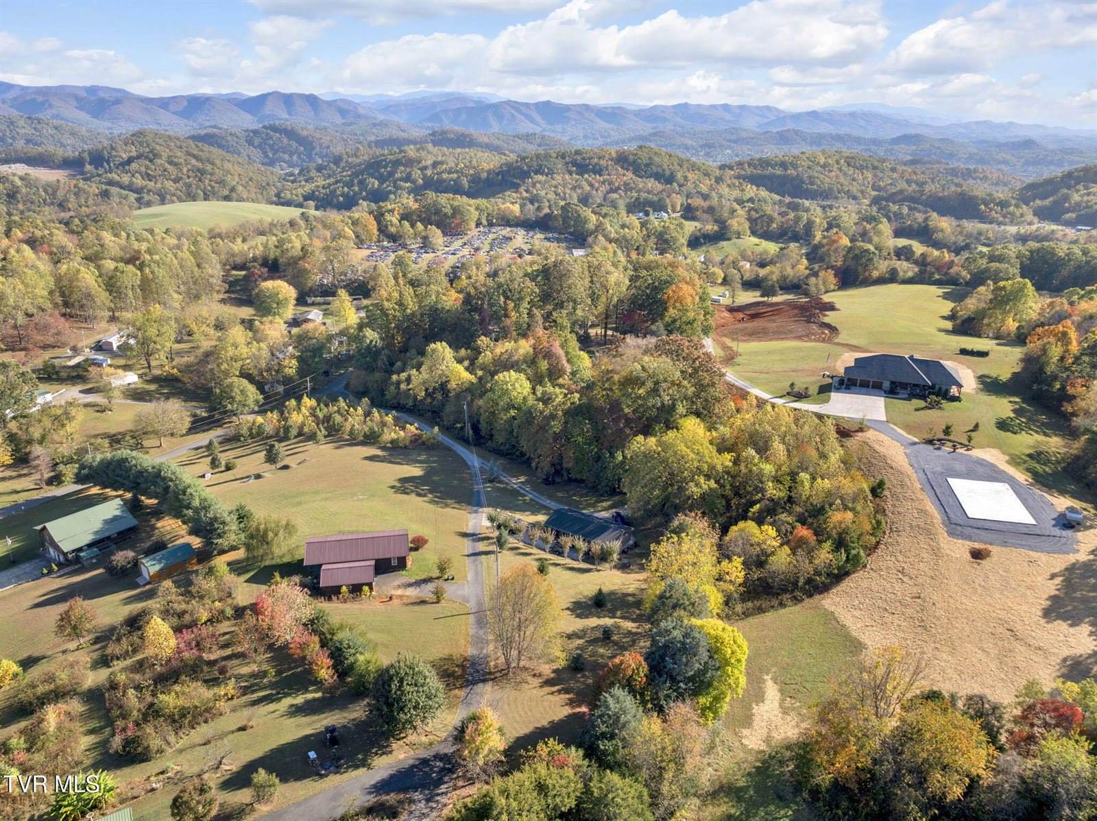 239 Old Lacy Hollow Road Road, Elizabethton, TN 37643