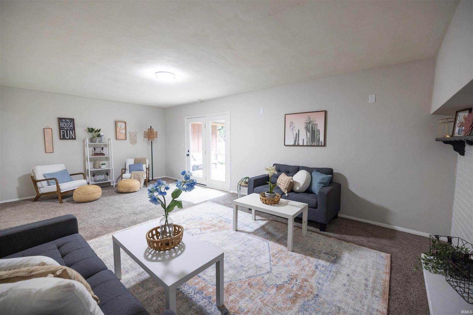 4001 S Whitney Road, Selma, IN 47383