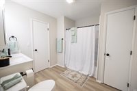 4001 S Whitney Road, Selma, IN 47383