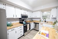 4001 S Whitney Road, Selma, IN 47383