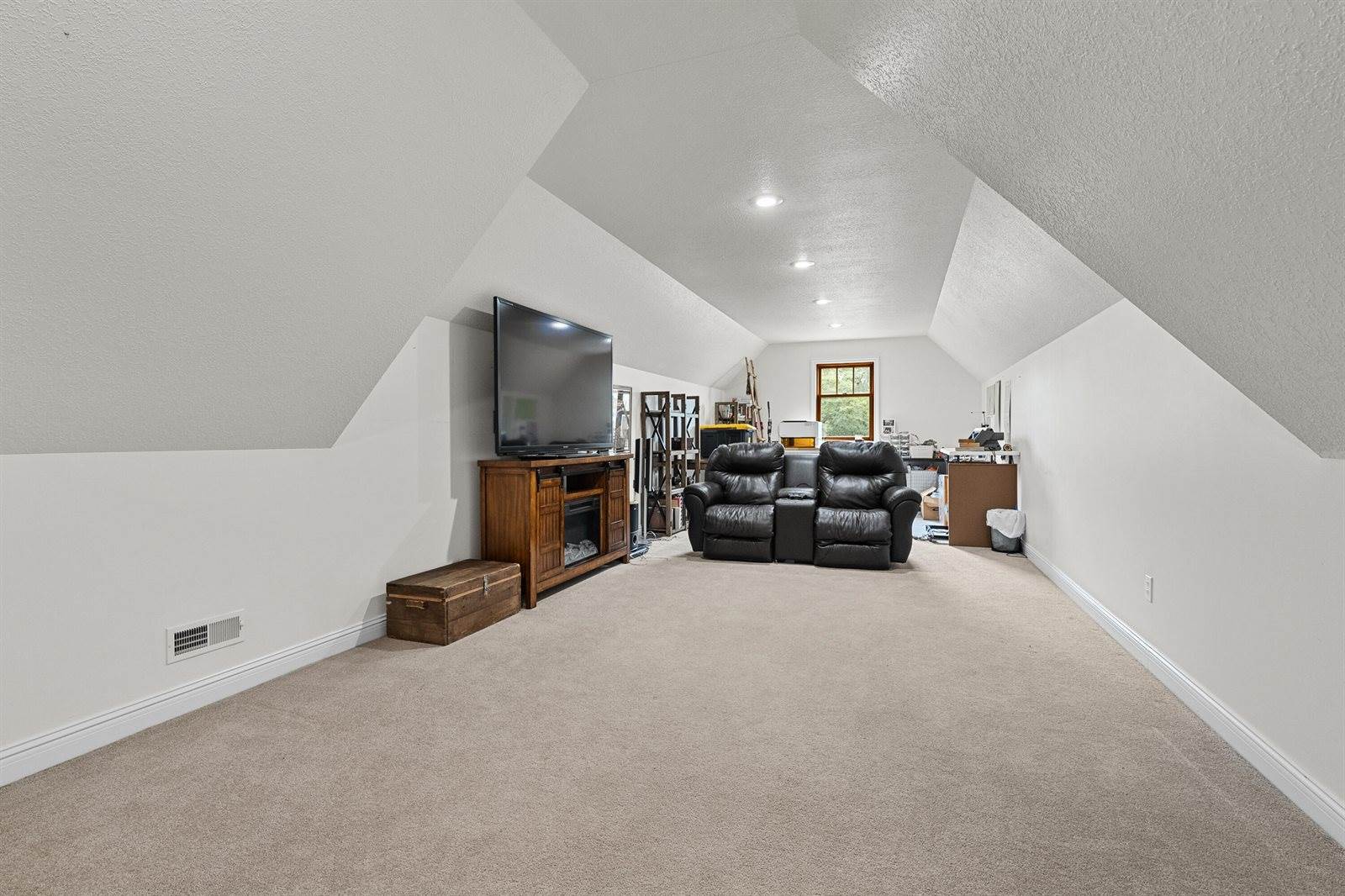 47727 West Baseline Road, Grand Junction, MI 49056