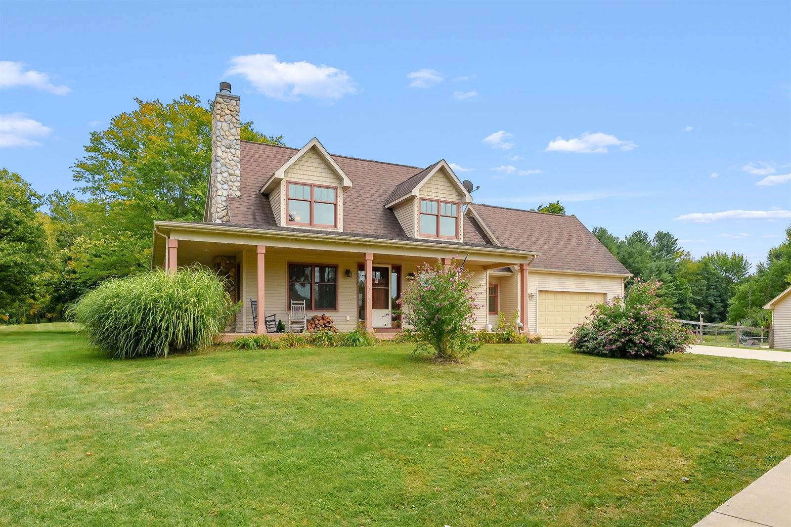 47727 West Baseline Road, Grand Junction, MI 49056