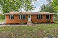 7126 East Blvd, mechanicsville, VA 23111