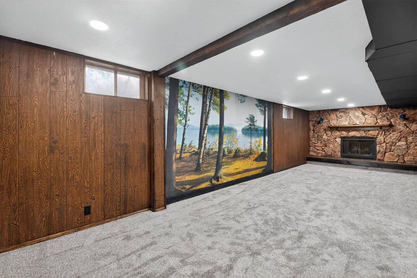 325 Washington Street, American Falls, ID 83211