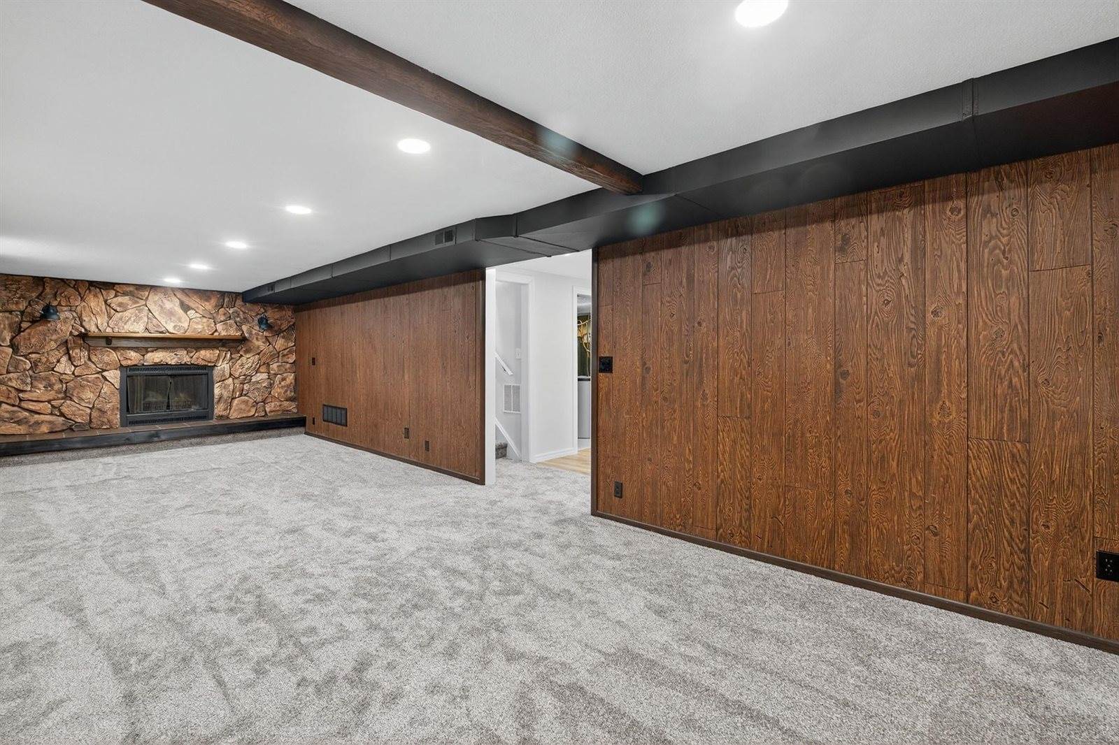 325 Washington Street, American Falls, ID 83211