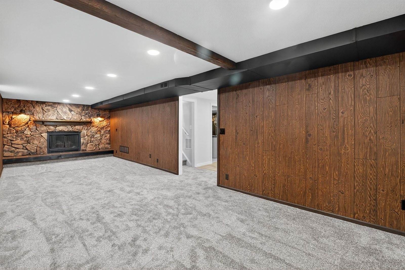 325 Washington Street, American Falls, ID 83211